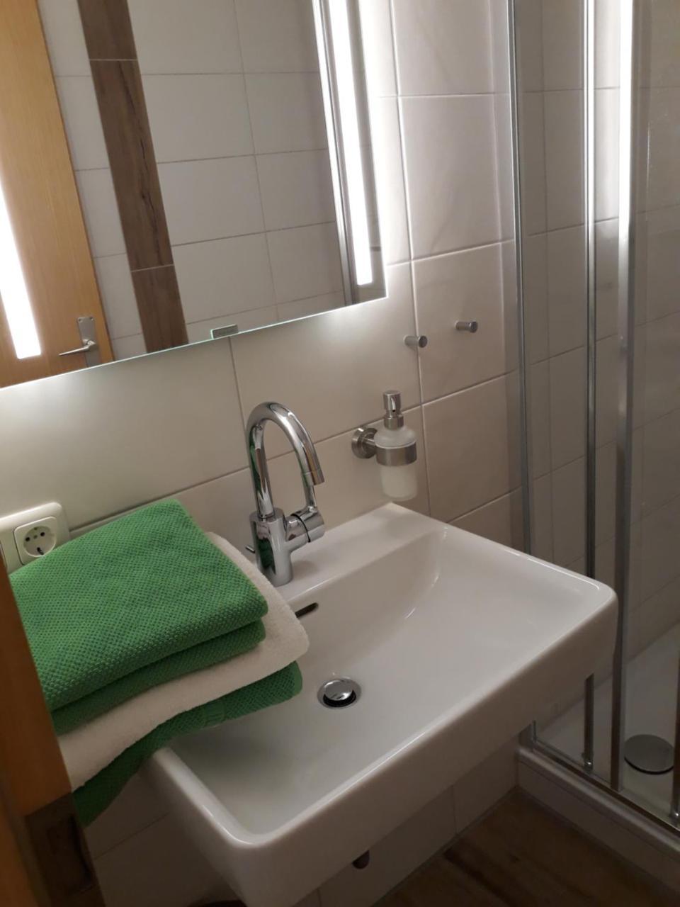 לינה וארוחת בוקר Brunnen Bauernhof Kotz מראה חיצוני תמונה
